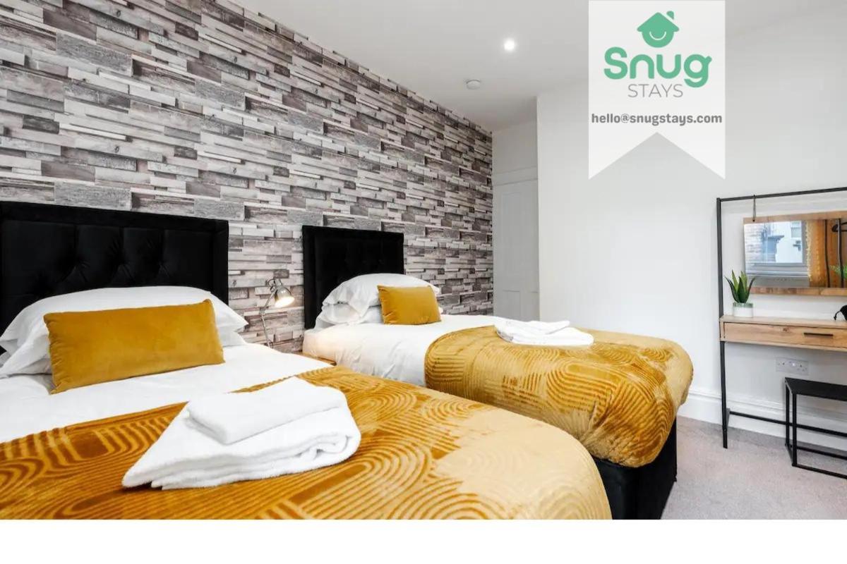 Holiday home Fairfield House - 4 Bedroom, 8 Beds, Free Wi-fi, Free Parking Liverpool
