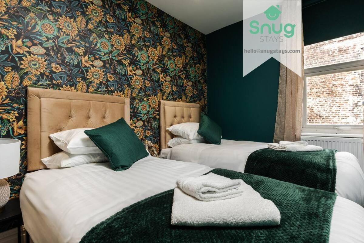 Fairfield House - 4 Bedroom, 8 Beds, Free Wi-fi, Free Parking * Liverpool